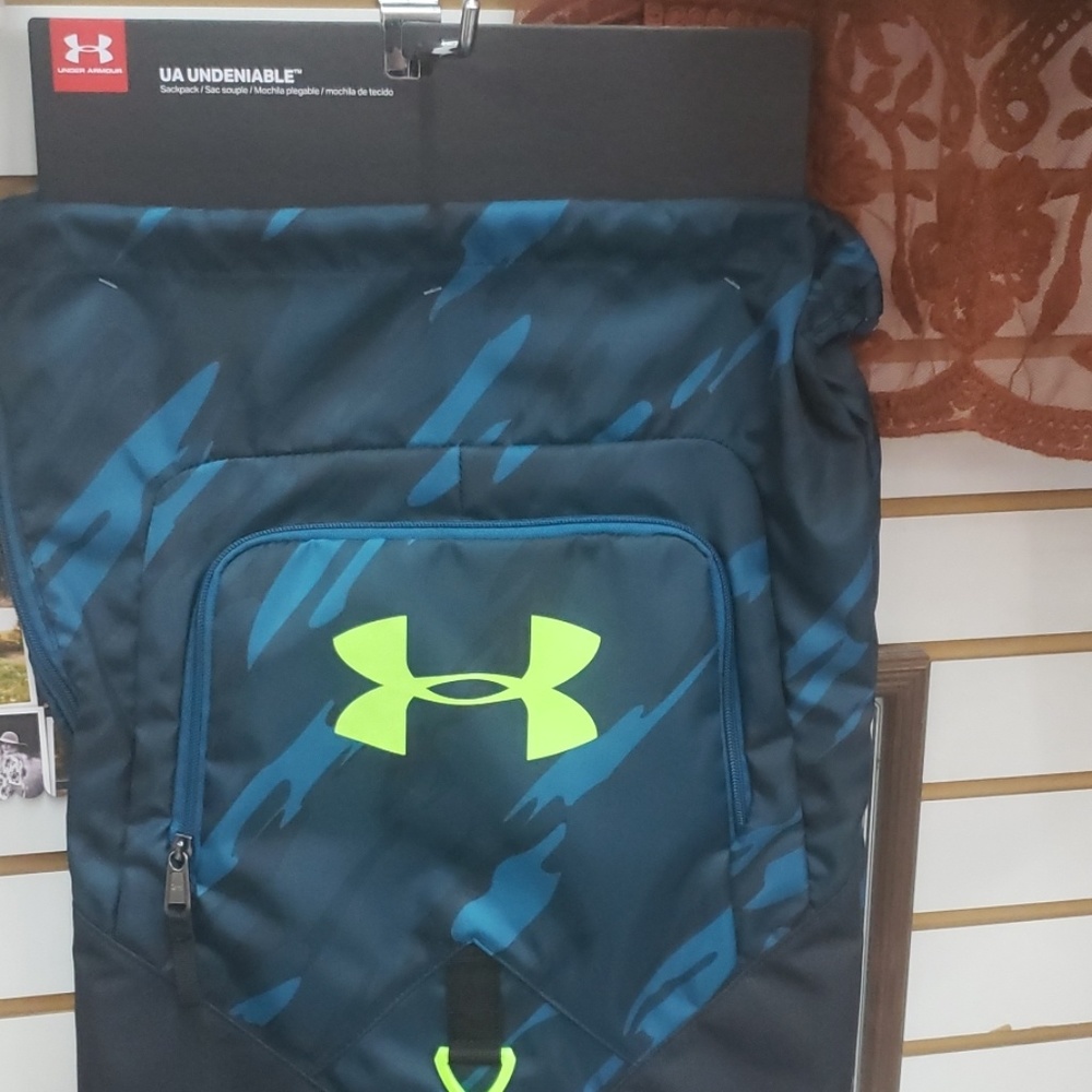 Under Armour draw string bag